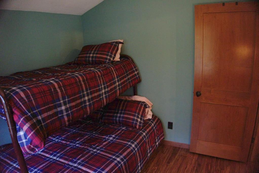 2 Bedroom-Riverfront-Fireplace - Pet Ok Pine City Exterior photo